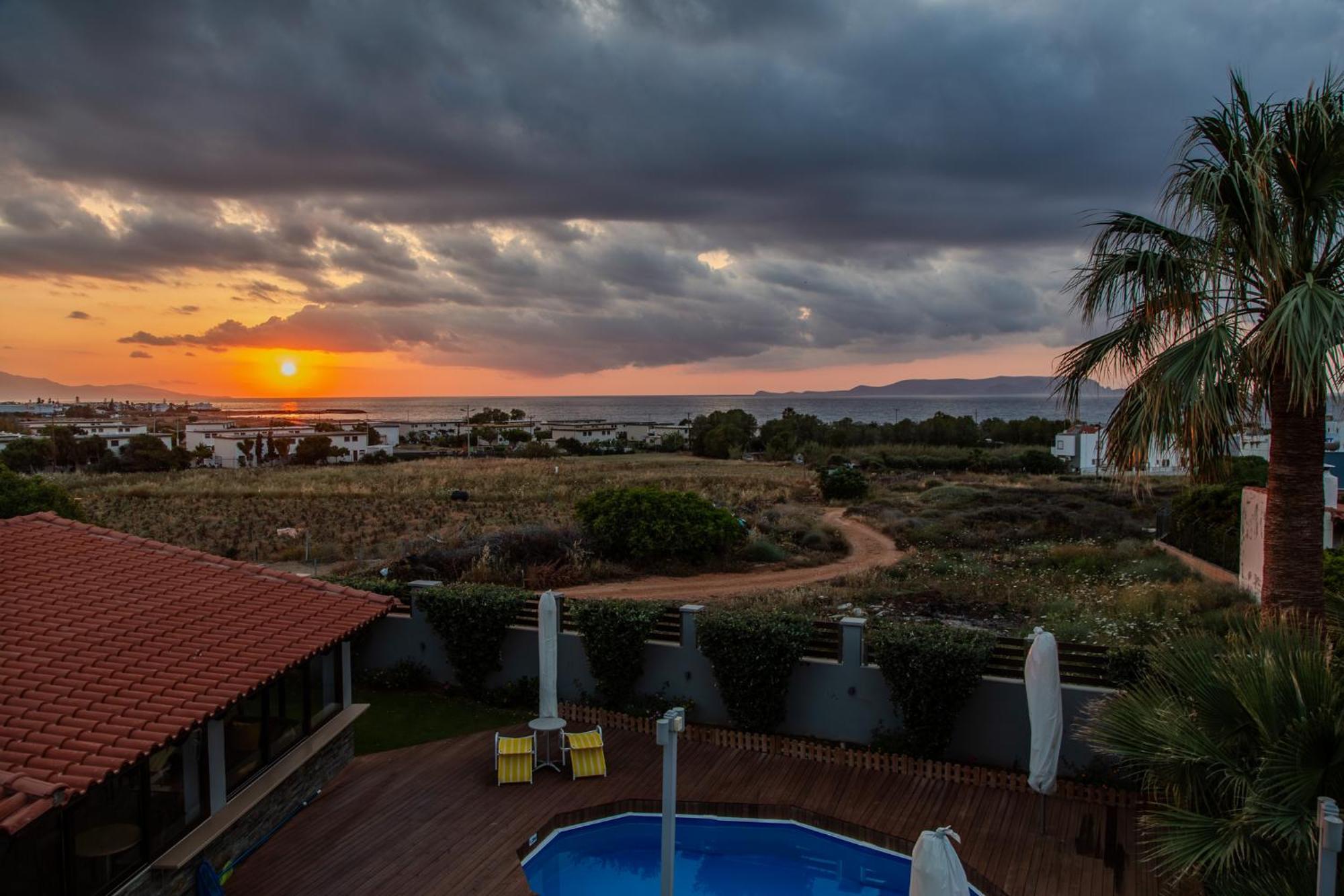 A Cozy Eco Villa By The Sea Гувес Екстер'єр фото