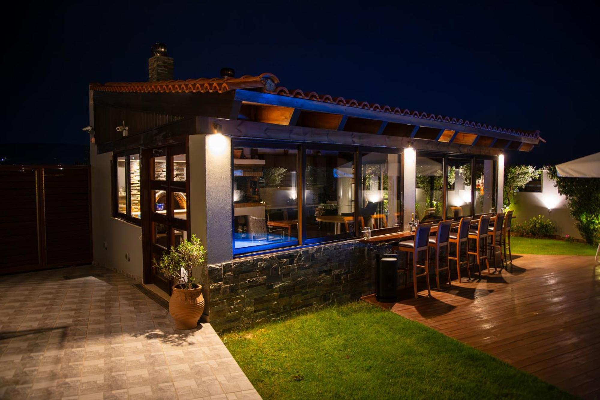 A Cozy Eco Villa By The Sea Гувес Екстер'єр фото