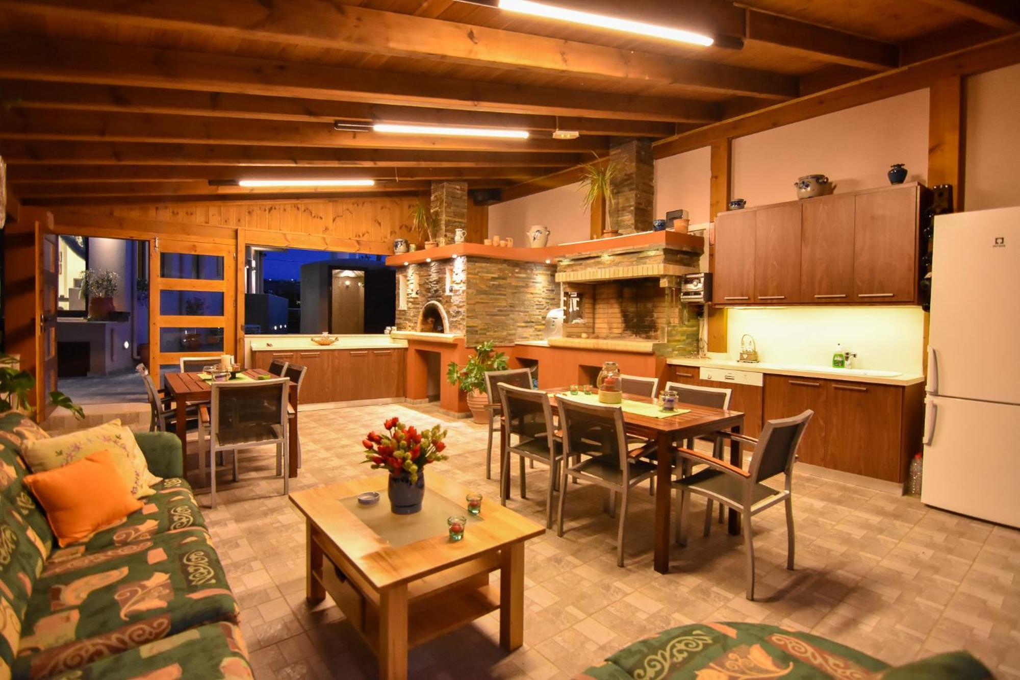 A Cozy Eco Villa By The Sea Гувес Екстер'єр фото